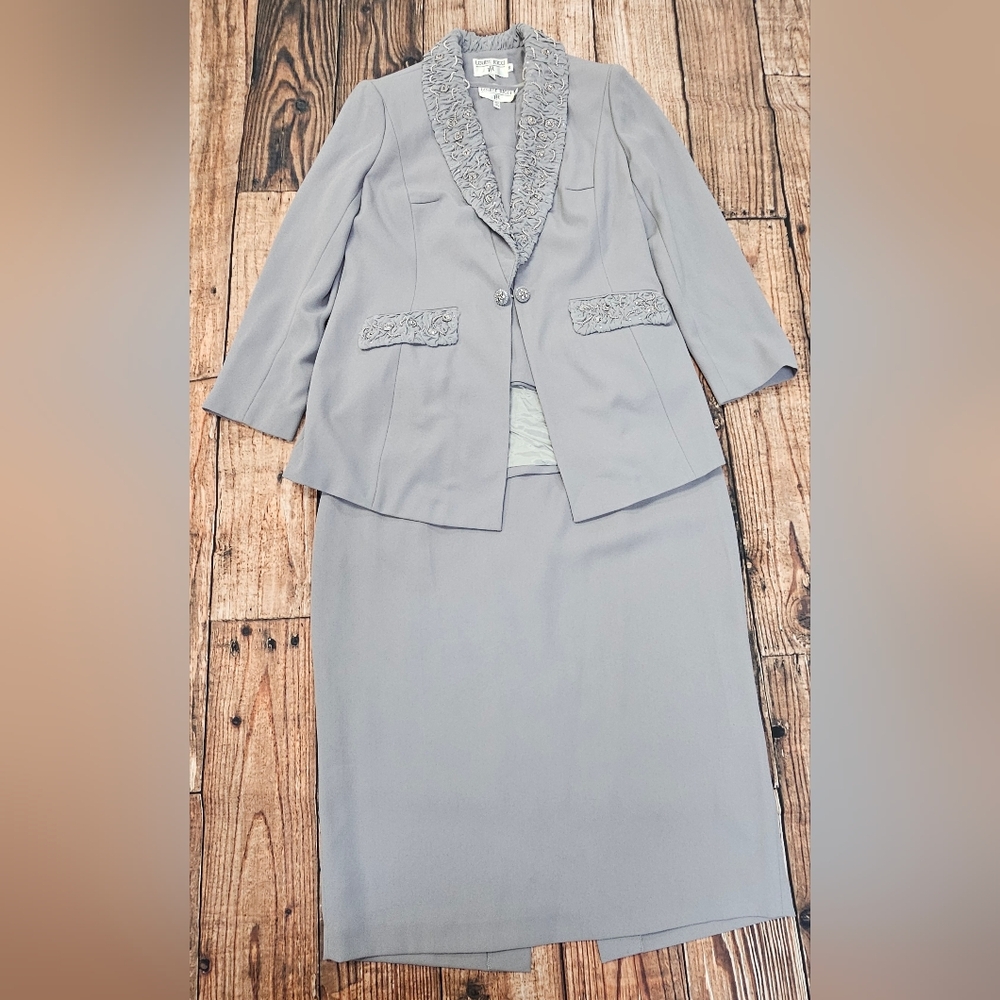 Vintage Louise Ricci 3 Piece Skirt Suit Set Women's Size 16 Beaded,Floral Gray